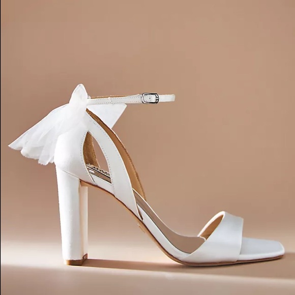 NWOB Badgley Mischka Kim Mesh Bow Wedding Block Heels - Picture 2 of 12